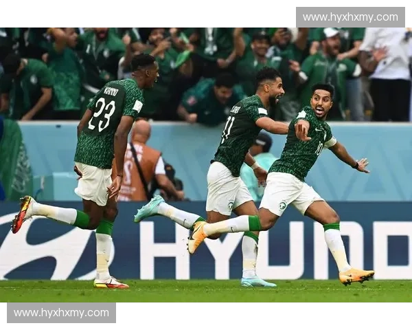 世界杯赛场惊现咬人事件引发全球球迷热议和舆论风暴